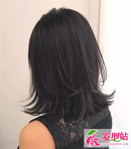 尷尬期披肩發(fā)設(shè)計(jì)